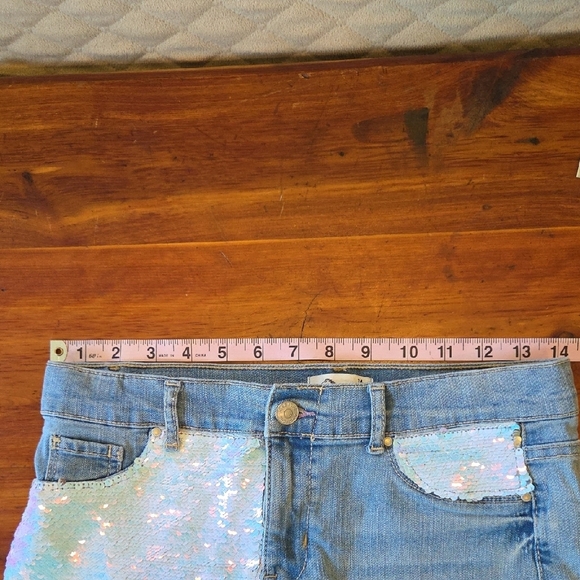 Jordache Light Blue Sequin Jean Shorts - Picture 8 of 9